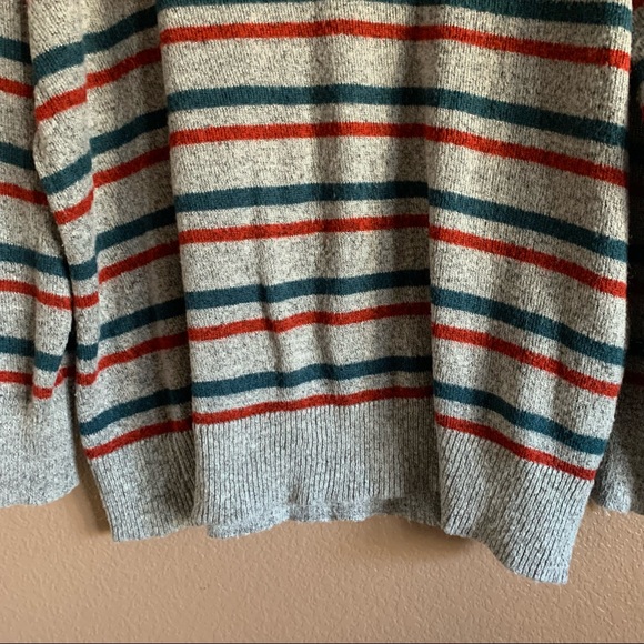 Urban Outfitters BDG Striped V-Neck Oversized Sweater Size M/L - Picture 6 of 9